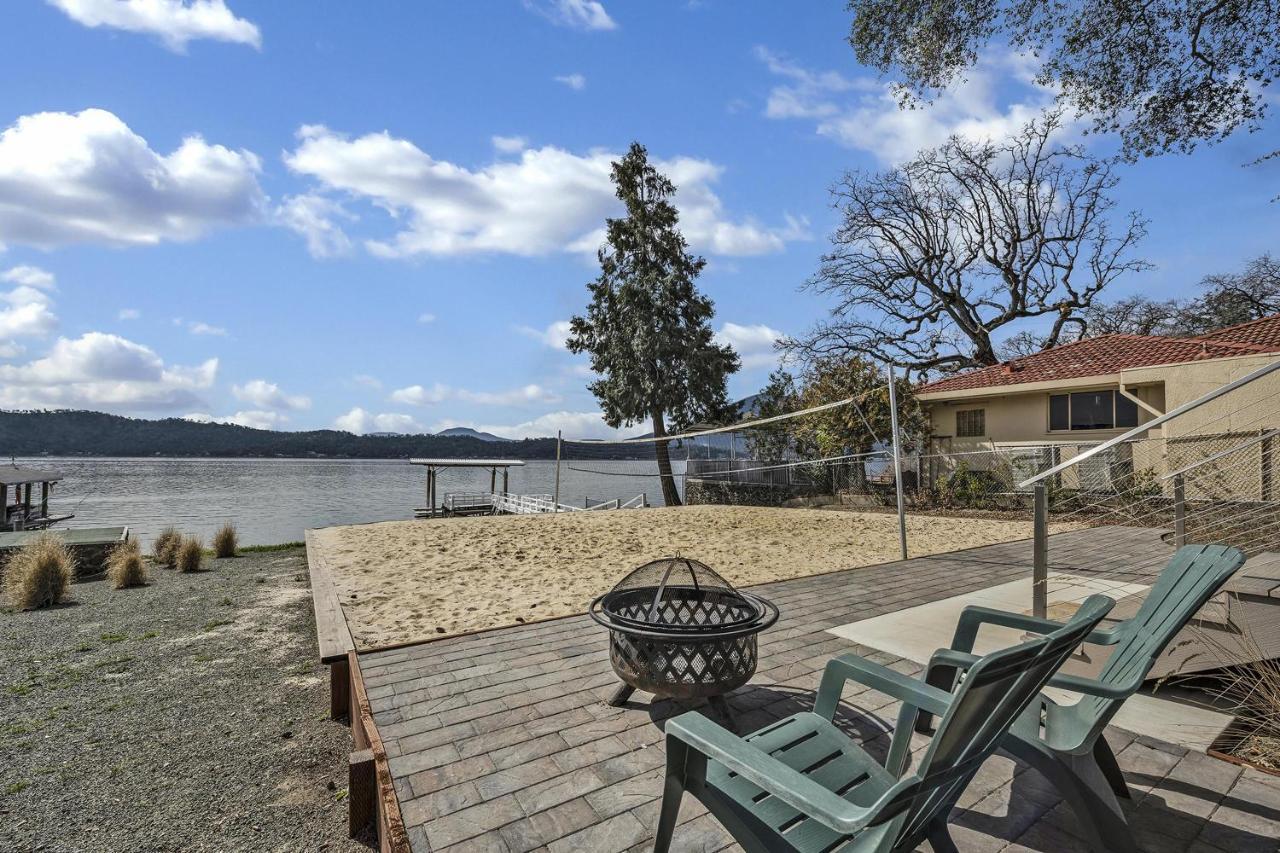 Sandy Feet Retreat Villa Clearlake Oaks Exterior photo