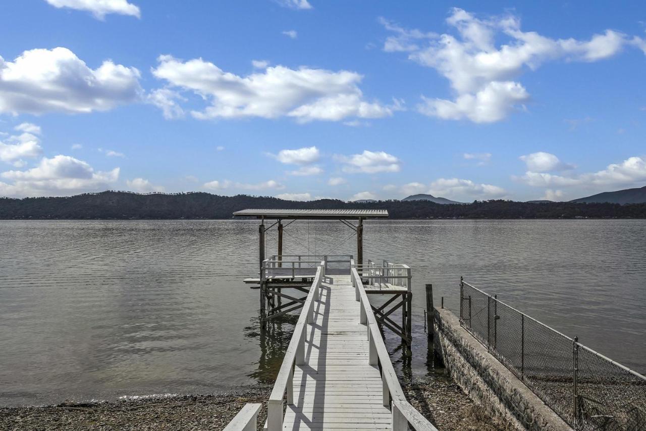 Sandy Feet Retreat Villa Clearlake Oaks Exterior photo